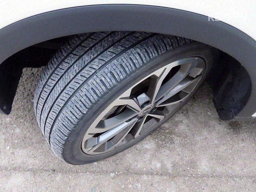 КейДжи Мобилити Тиволи Air2WD RX - 20