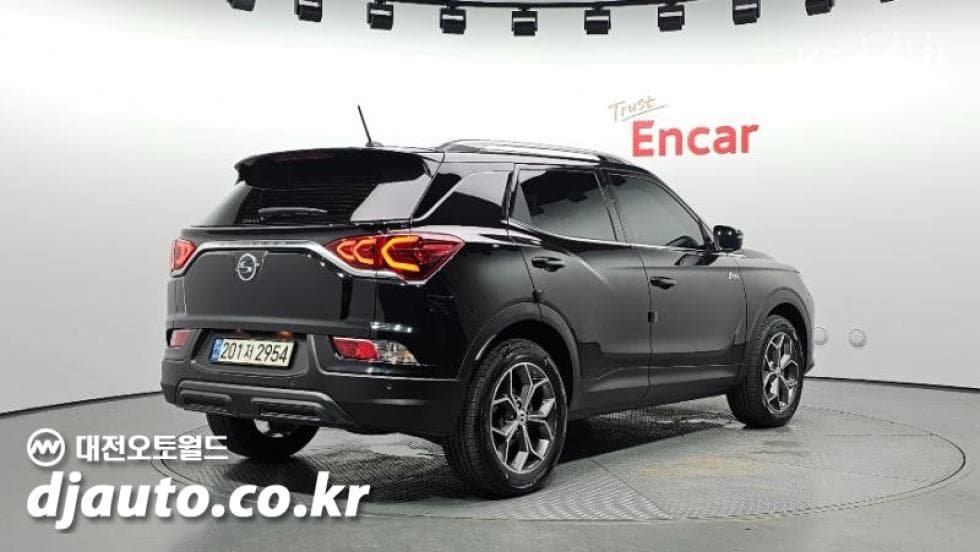 КейДжи Мобилити 뷰티플 코란도1.5 GDi Turbo 2WD C5 Plus - 2