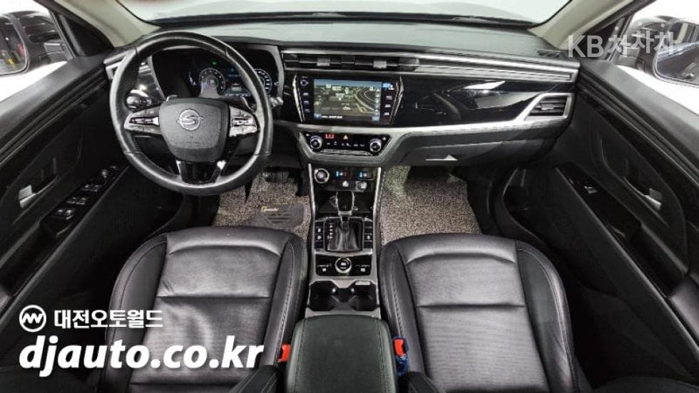 КейДжи Мобилити 뷰티플 코란도1.5 GDi Turbo 2WD C5 Plus - 7