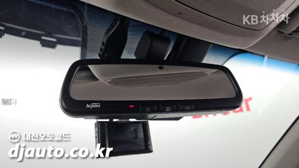 КейДжи Мобилити 뷰티플 코란도1.5 GDi Turbo 2WD C5 Plus - 19