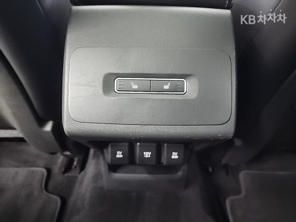 Jaguar I-PACEEV 400 SE - 13