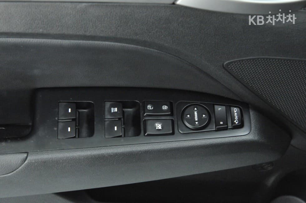 Хюндай Avante (Elantra)AD1.6 GDi Стил - 8