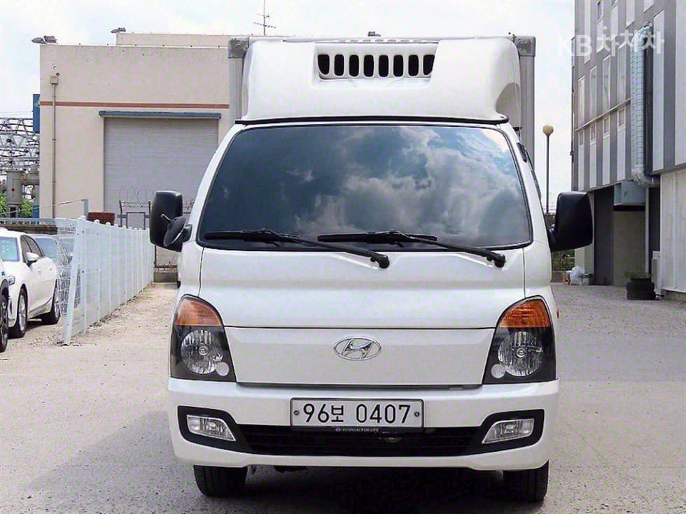 Хюндай Porter 2 Удължено междуосие Super Cab 하이냉동Товарна надстройка차 PLUS 싱글컴프(경제) - Image 1