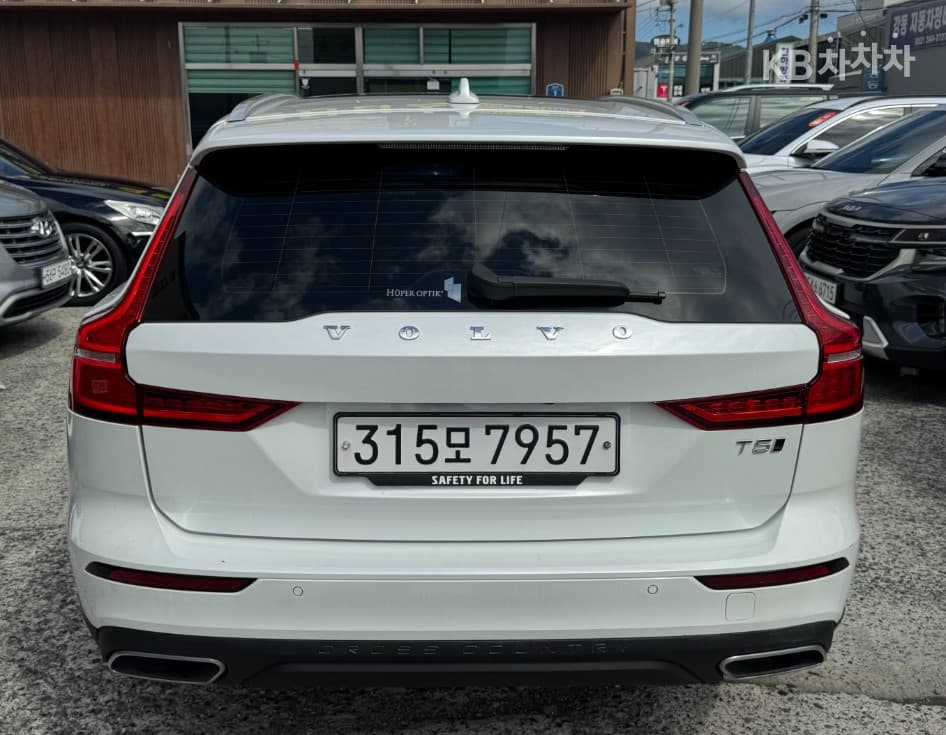Volvo V60 CC(Второ поколение)T5 AWD Pro - 4