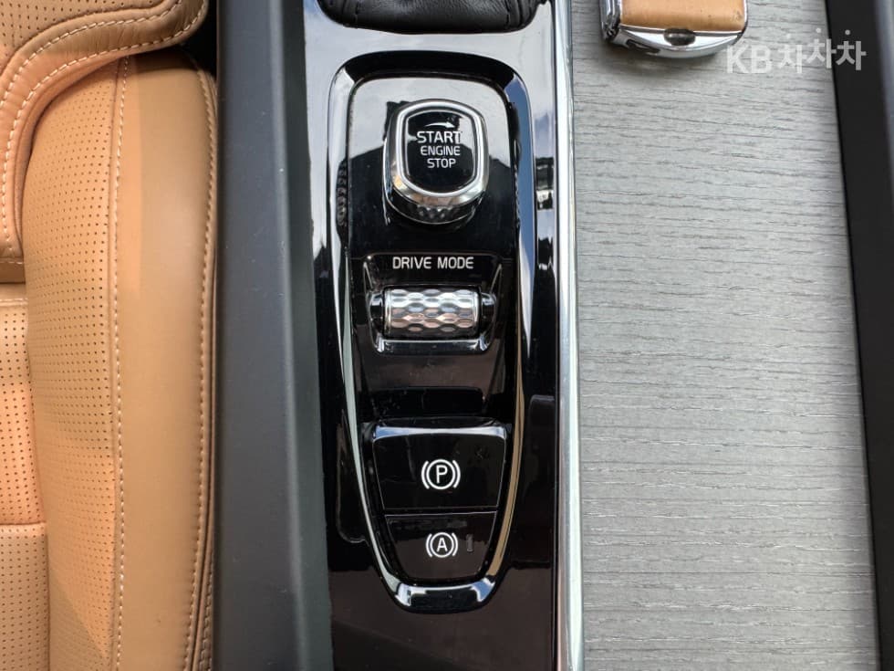 Volvo V60 CC(Второ поколение)T5 AWD Pro - 15