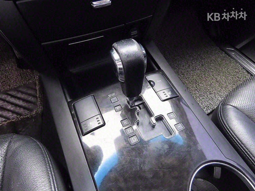 Киа Mohave2WD QV300 Най-висок клас - 10