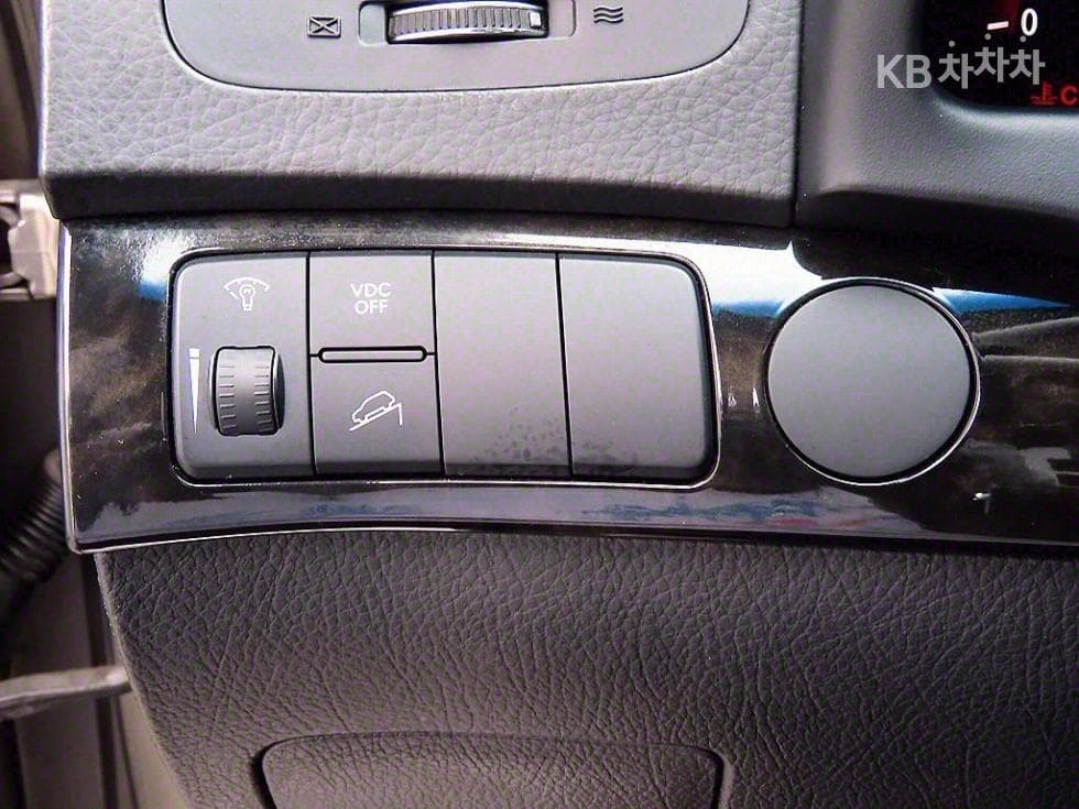 Киа Mohave2WD QV300 Най-висок клас - 12