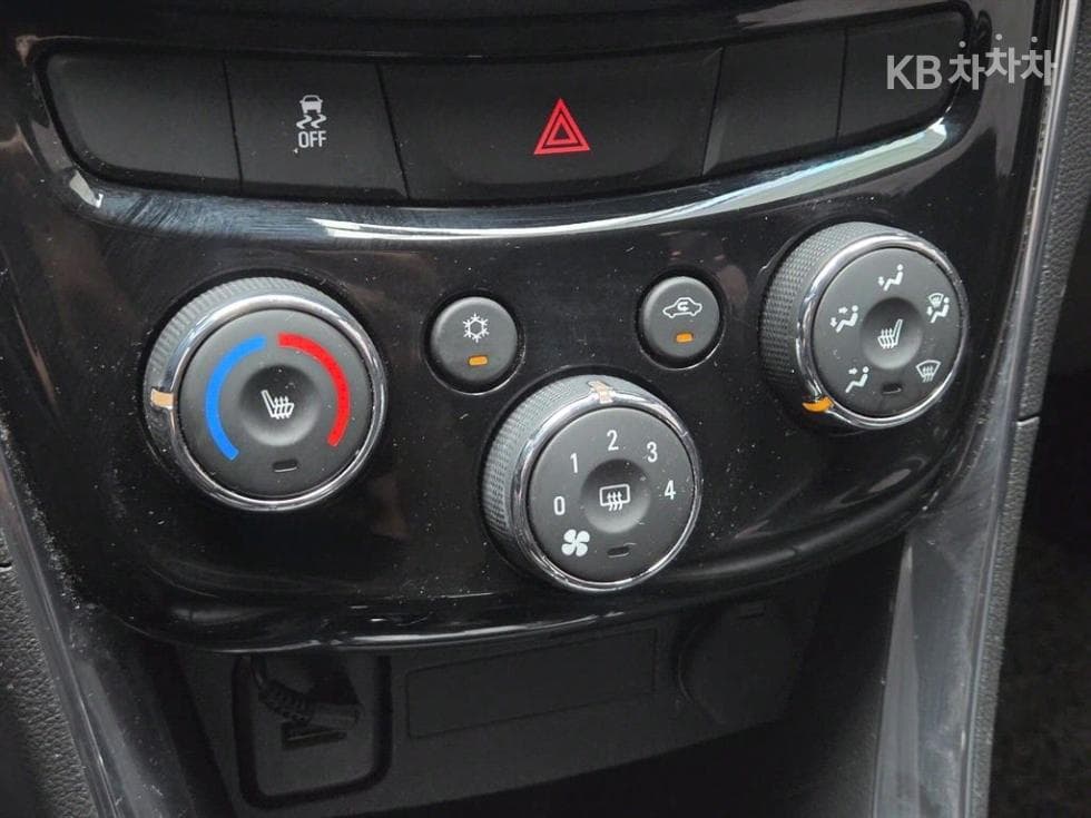 (50구2718)한국GM The New Trax1.4 Premier - 13