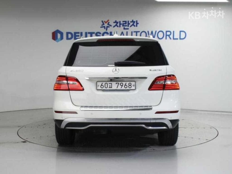 Mercedes-Benz Нов M클래스ML350 블루텍 4MATIC W166 - 4