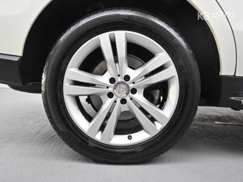 Mercedes-Benz Нов M클래스ML350 블루텍 4MATIC W166 - 5