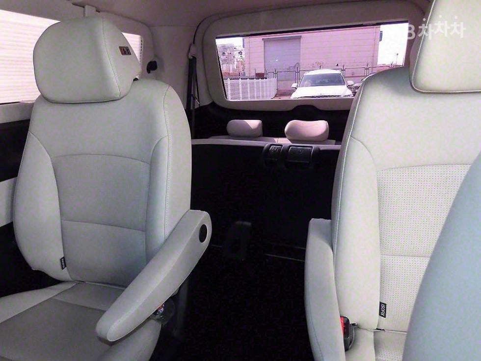 Хюндай The New (фейслифт) 그랜드 Star렉스Лимузин 9-местен Exclusive - 7