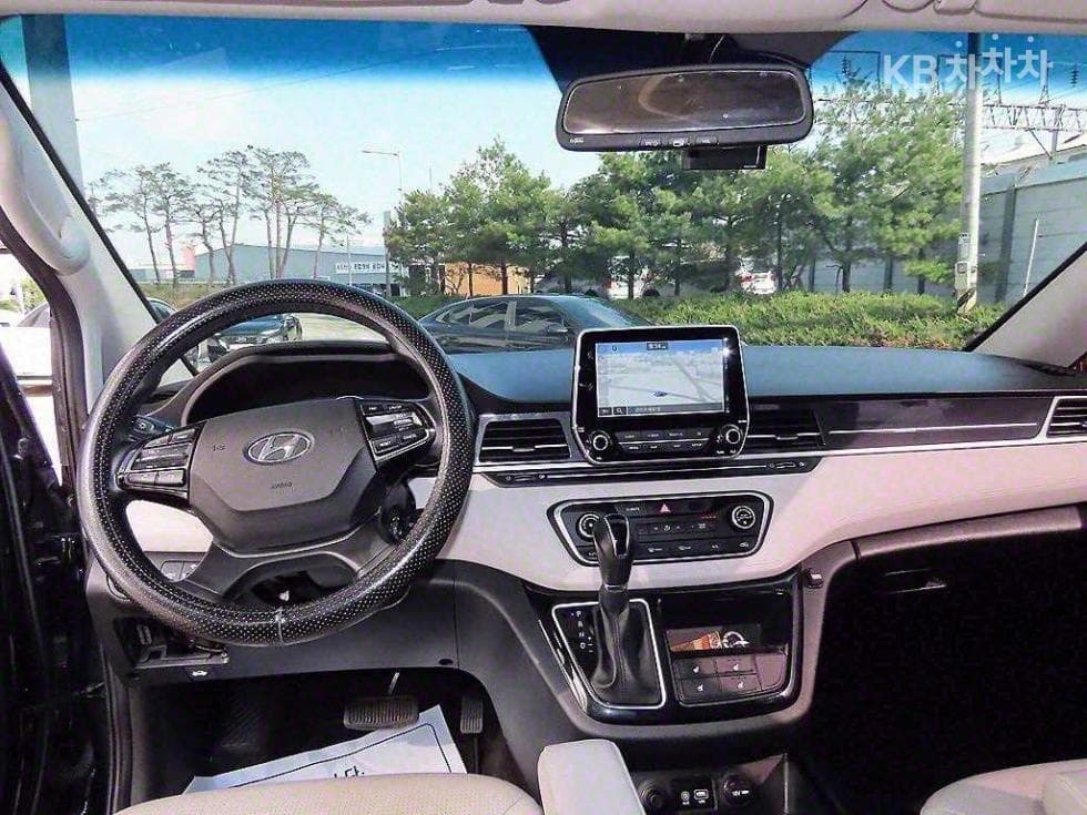 Хюндай The New (фейслифт) 그랜드 Star렉스Лимузин 9-местен Exclusive - 8