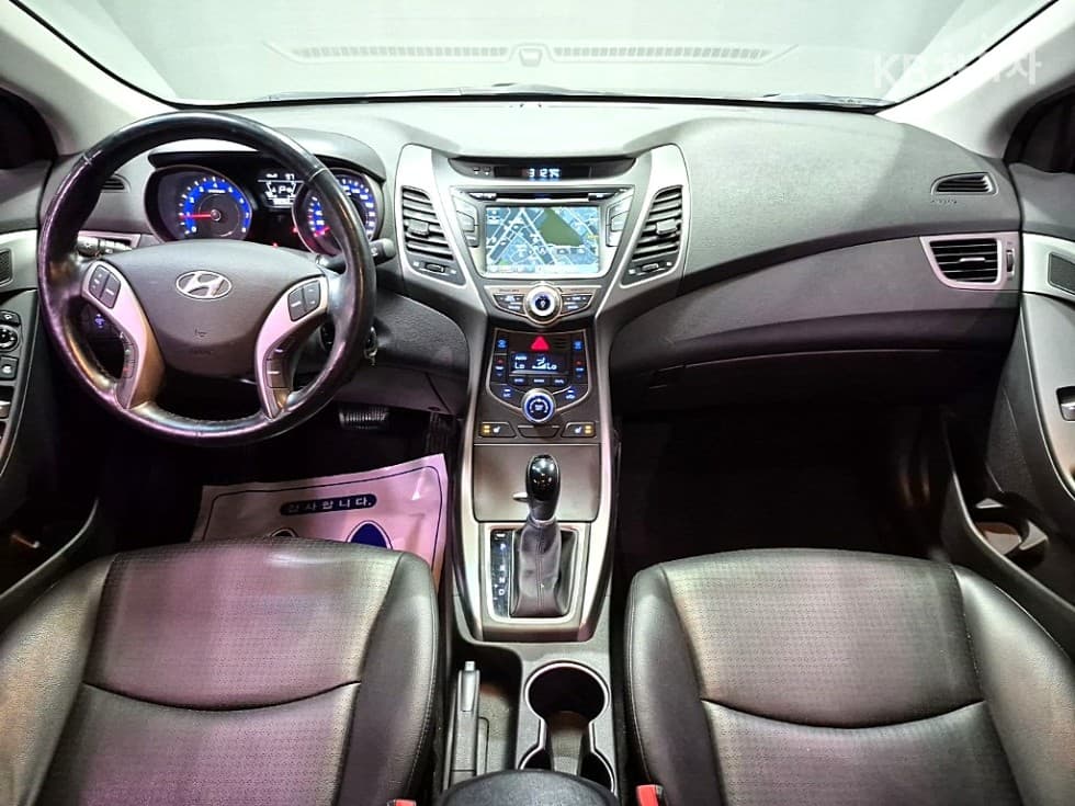 Хюндай The New (фейслифт) Avante (Elantra)1.6 GDi Смарт Стандартен - 9