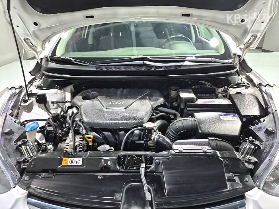 Хюндай The New (фейслифт) Avante (Elantra)1.6 GDi Смарт Стандартен - 15