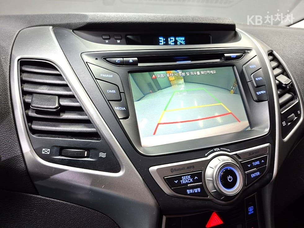 Хюндай The New (фейслифт) Avante (Elantra)1.6 GDi Смарт Стандартен - 7