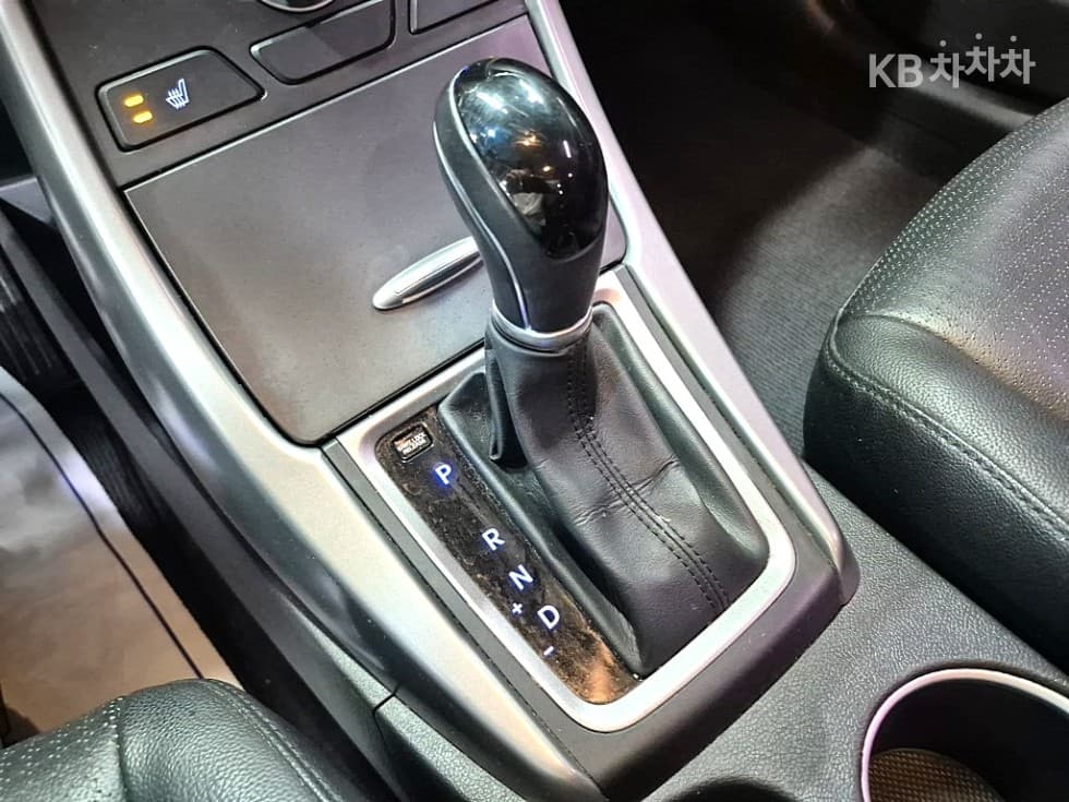 Хюндай The New (фейслифт) Avante (Elantra)1.6 GDi Смарт Стандартен - 12