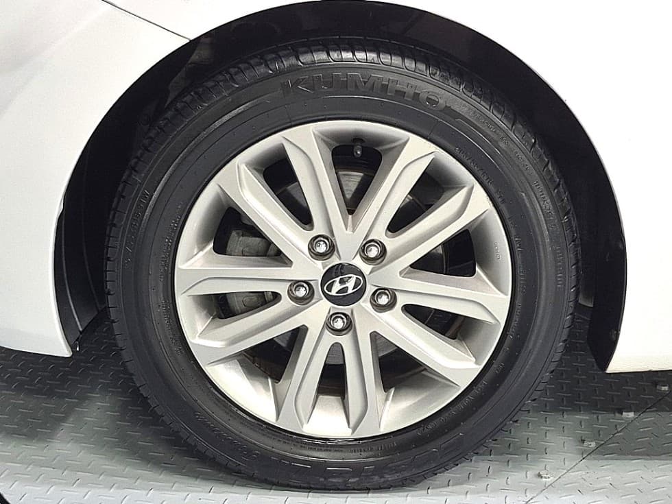 Хюндай The New (фейслифт) Avante (Elantra)1.6 GDi Смарт Стандартен - 18