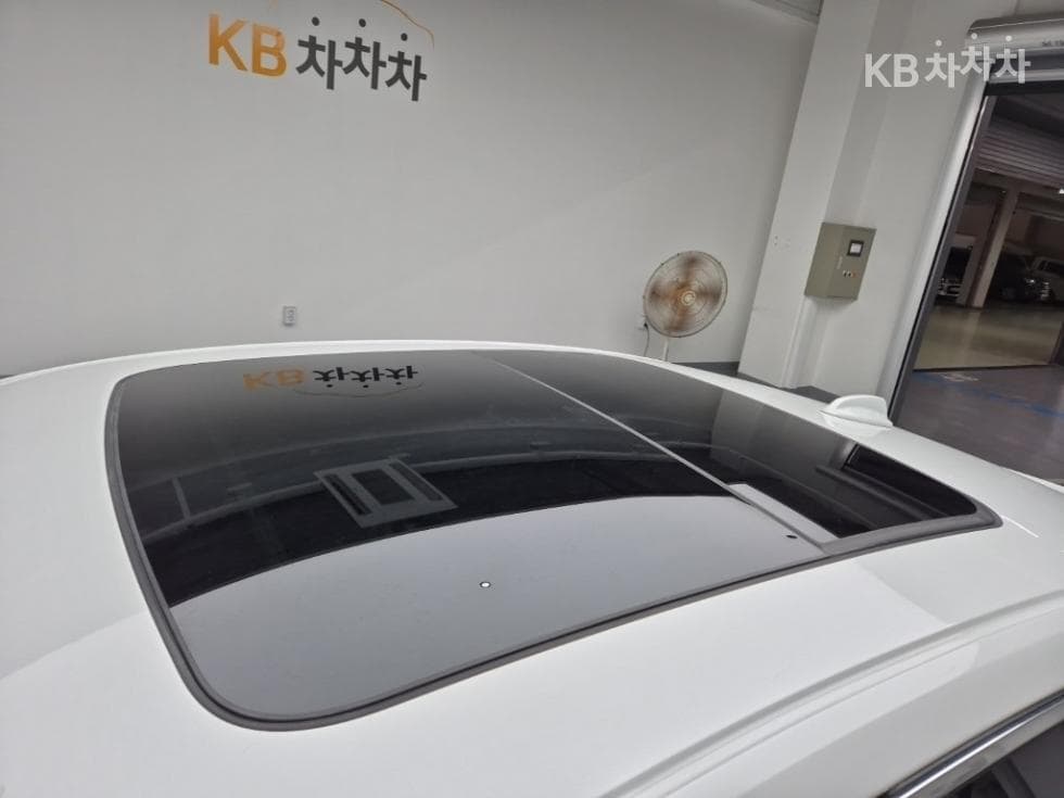 Volvo S90 Second generationB6 AWD Ultimate Bright - 13