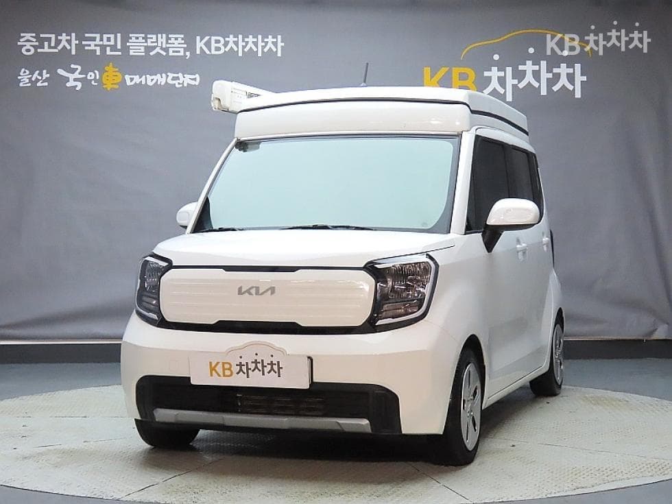 Киа The New (фейслифт) Киа Рей (ван) Ван 1.0 Бензин Ван 2-местен Престиж Специал (специален признак/издание) - Image 1