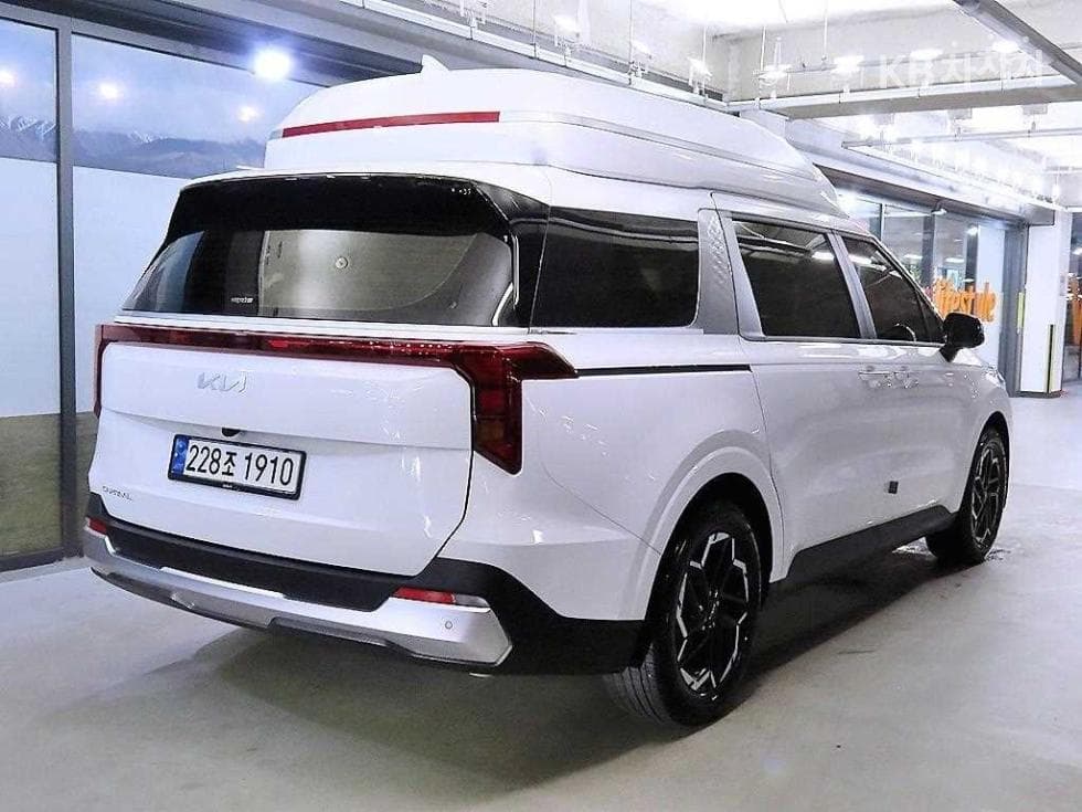 Киа The New (фейслифт) Канивал 4-то поколениеD2.2 9-местен Престиж - 4