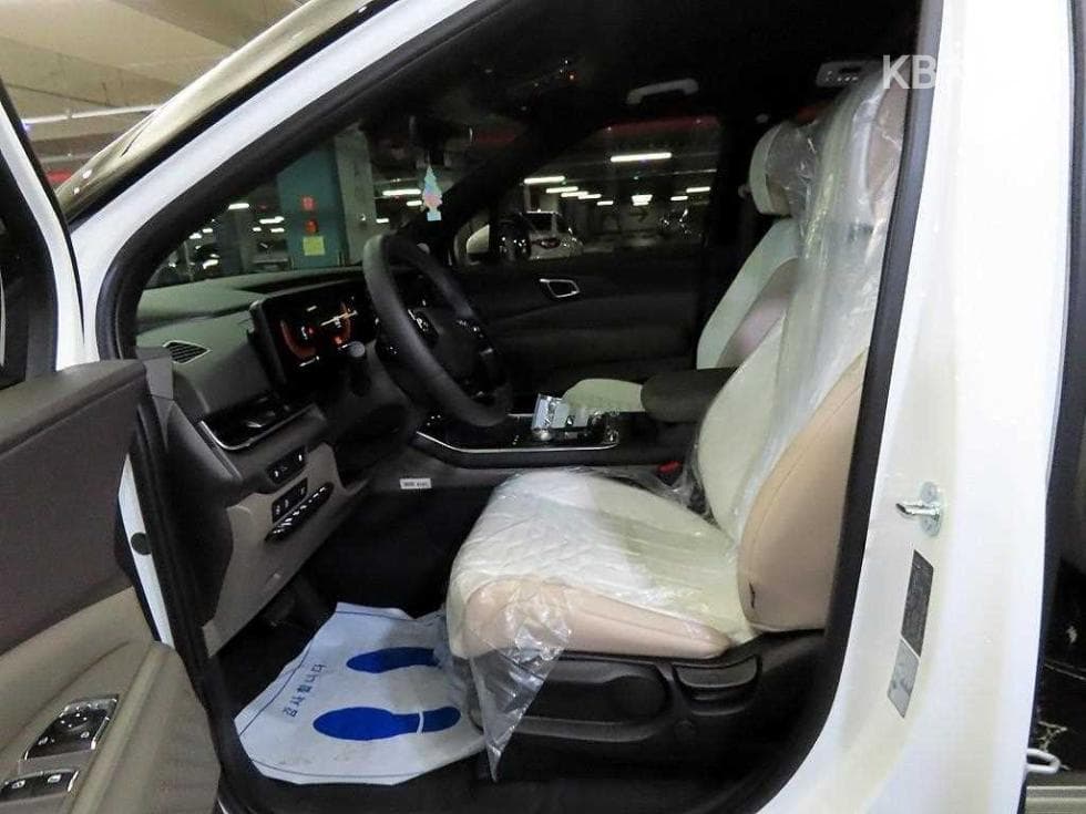 Киа The New (фейслифт) Канивал 4-то поколениеD2.2 9-местен Престиж - 6
