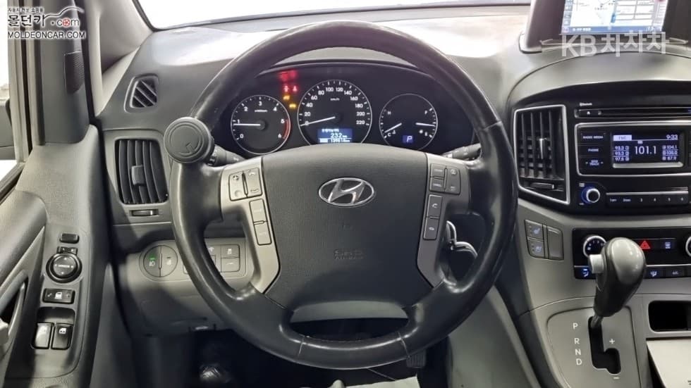 Хюндай The New (фейслифт) 그랜드 Star렉스Ван 5-местен Modern - 11