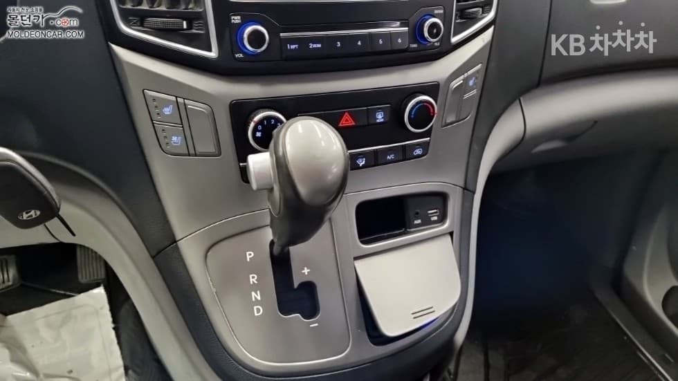 Хюндай The New (фейслифт) 그랜드 Star렉스Ван 5-местен Modern - 14