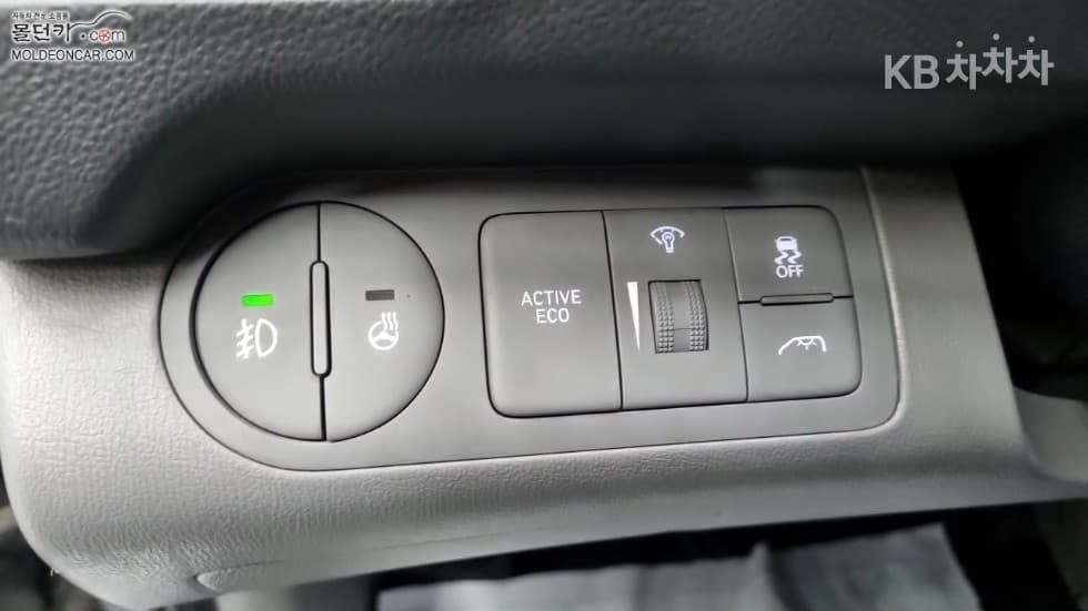 Хюндай The New (фейслифт) 그랜드 Star렉스Ван 5-местен Modern - 16