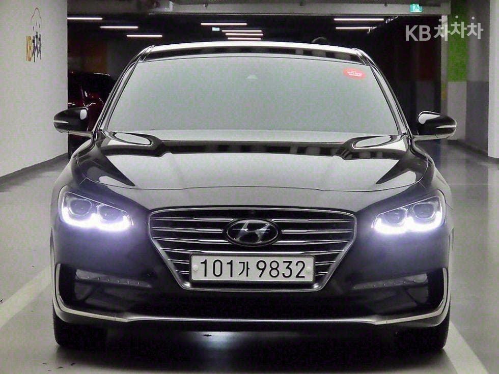 Хюндай Grandeur (Azera)IG 3.0 Exclusive Специал (специален признак/издание) - Image 1