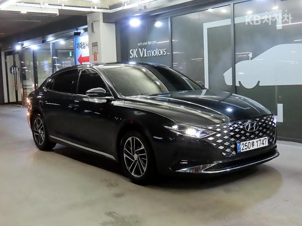 Хюндай The New (фейслифт) Grandeur (Azera) 2.5 Premium - Image 1