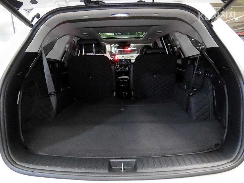 Kia Sorento 4th generation2.2 Diesel 4WD Signature - 16