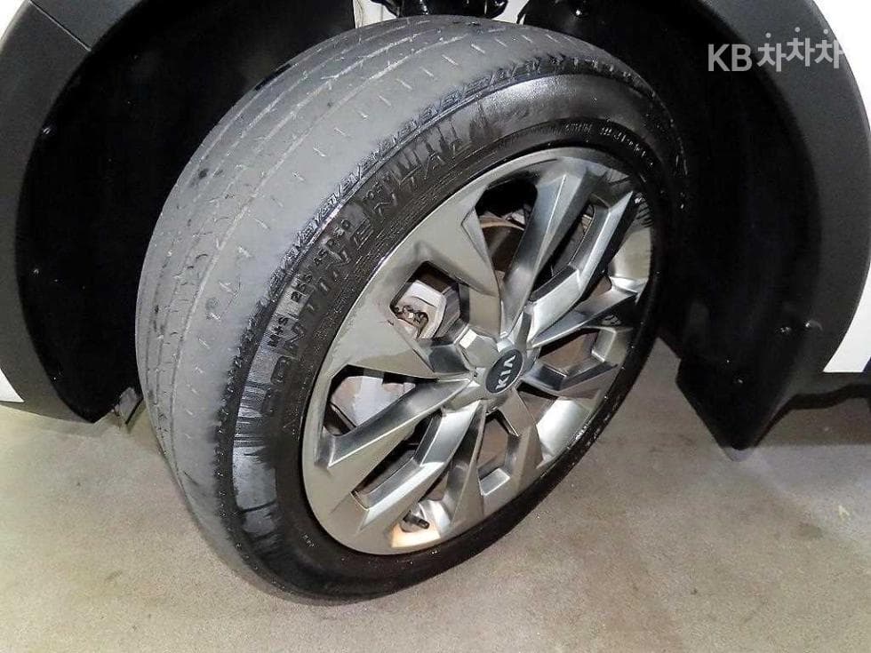 Kia Sorento 4th generation2.2 Diesel 4WD Signature - 20