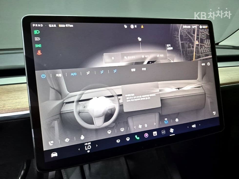 테슬라 Model YRWD Standard - 11