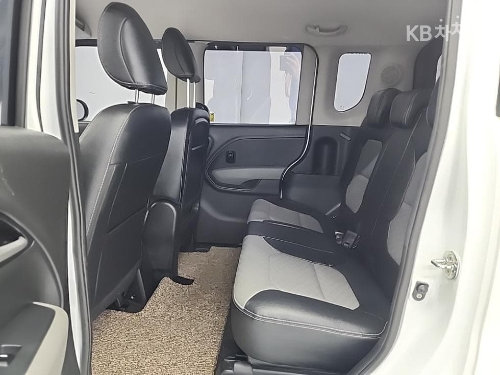 (228mer7091)Kia The New Ray1.0 Gasoline Prestige - 12