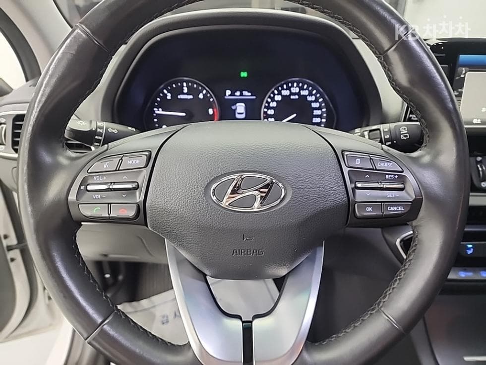 (68so0141)Hyundai i30 (PD)Diesel 1.6 Hyundai - 9