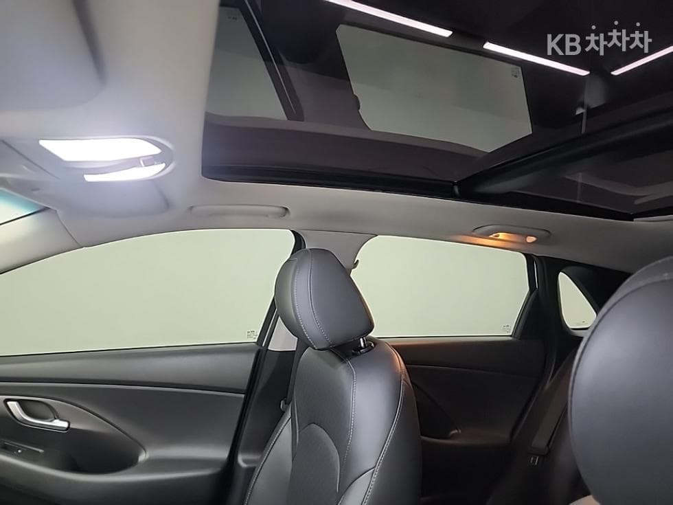 (68so0141)Hyundai i30 (PD)Diesel 1.6 Hyundai - 14