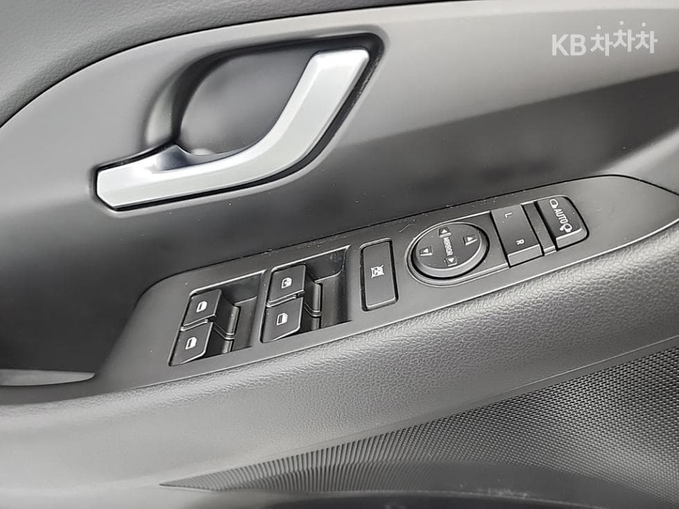 (68so0141)Hyundai i30 (PD)Diesel 1.6 Hyundai - 17