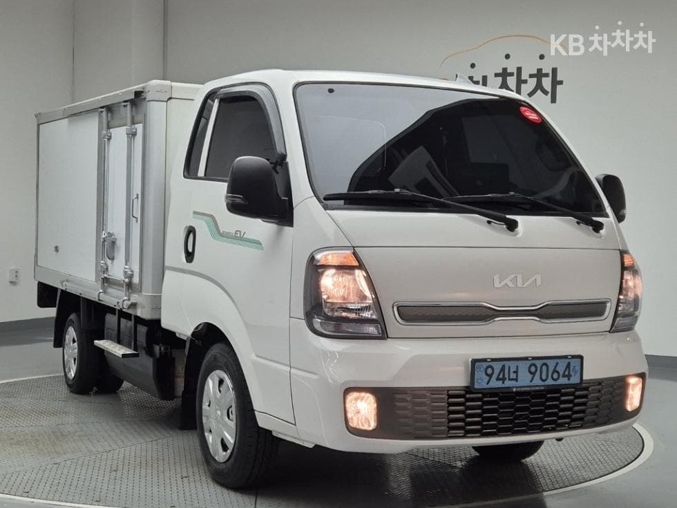 Kia The New (facelift) Bongo 3 (light truck) EVBox Truck 1 Ton 저상형 King Cab Extra Long Standard - 4