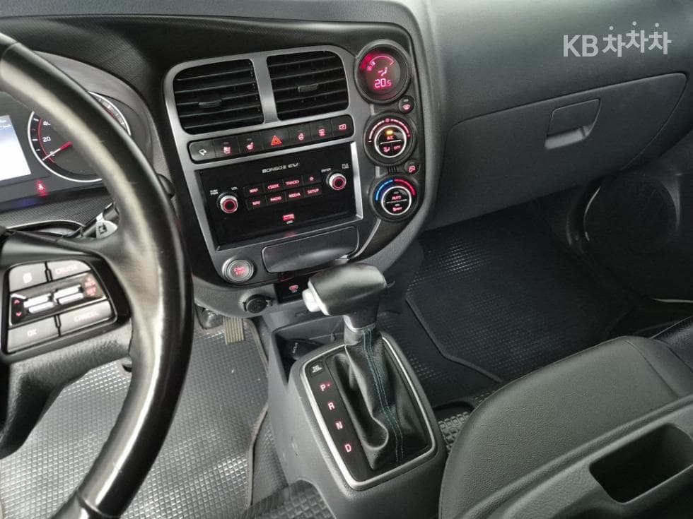 Kia The New (facelift) Bongo 3 (light truck) EVBox Truck 1 Ton 저상형 King Cab Extra Long Standard - 10