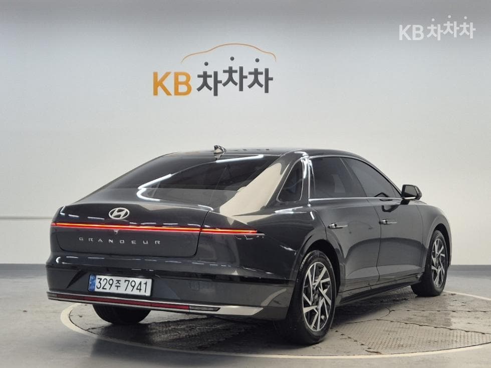 Хюндай Ди Всеново Grandeur (Azera)3.5 Бензин 2WD Premium - 3