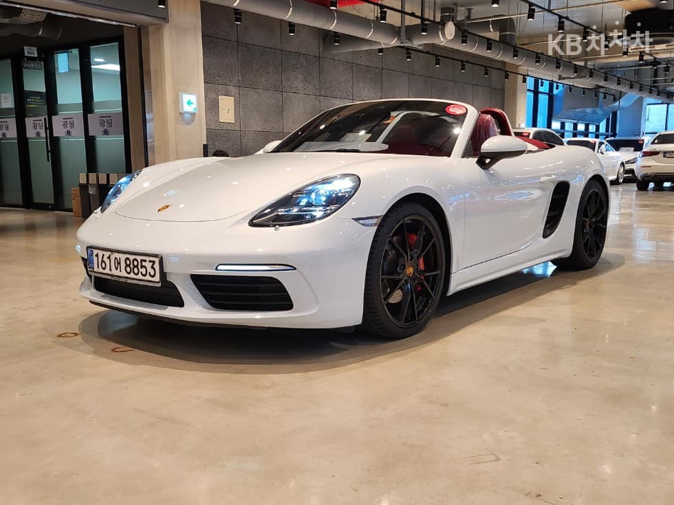 Porsche 718 박스터 2.5 S - Image 1