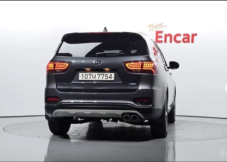 Киа The New (фейслифт) Sorento2.0 Дизел 2WD Престиж - 3