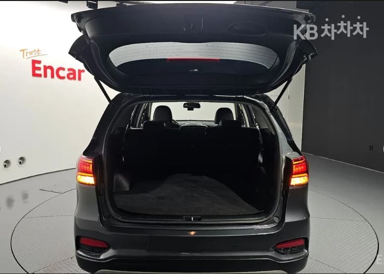 Киа The New (фейслифт) Sorento2.0 Дизел 2WD Престиж - 20