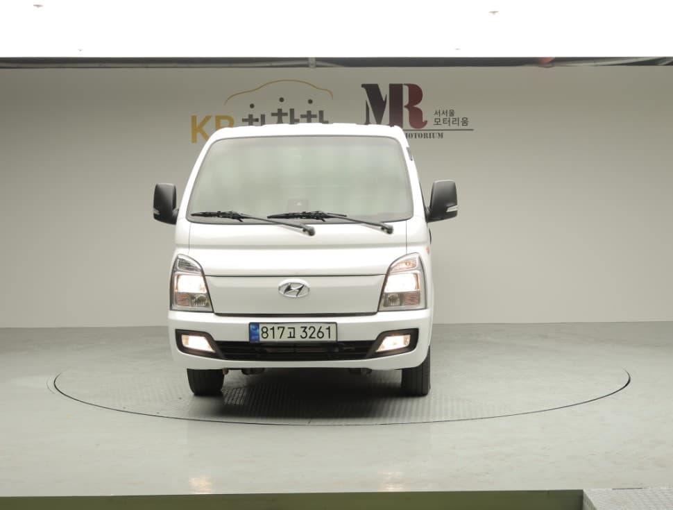 Hyundai Porter 2Extra Long Super Cab CRDi Smart - 4