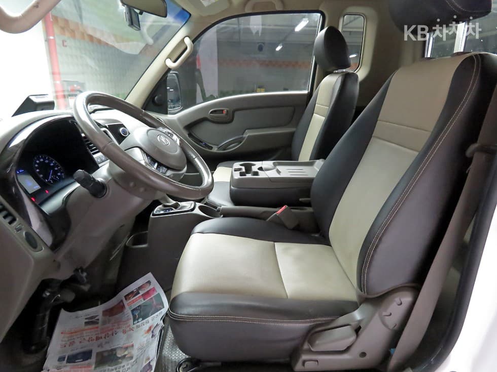 Hyundai Porter 2Extra Long Super Cab CRDi Smart - 5