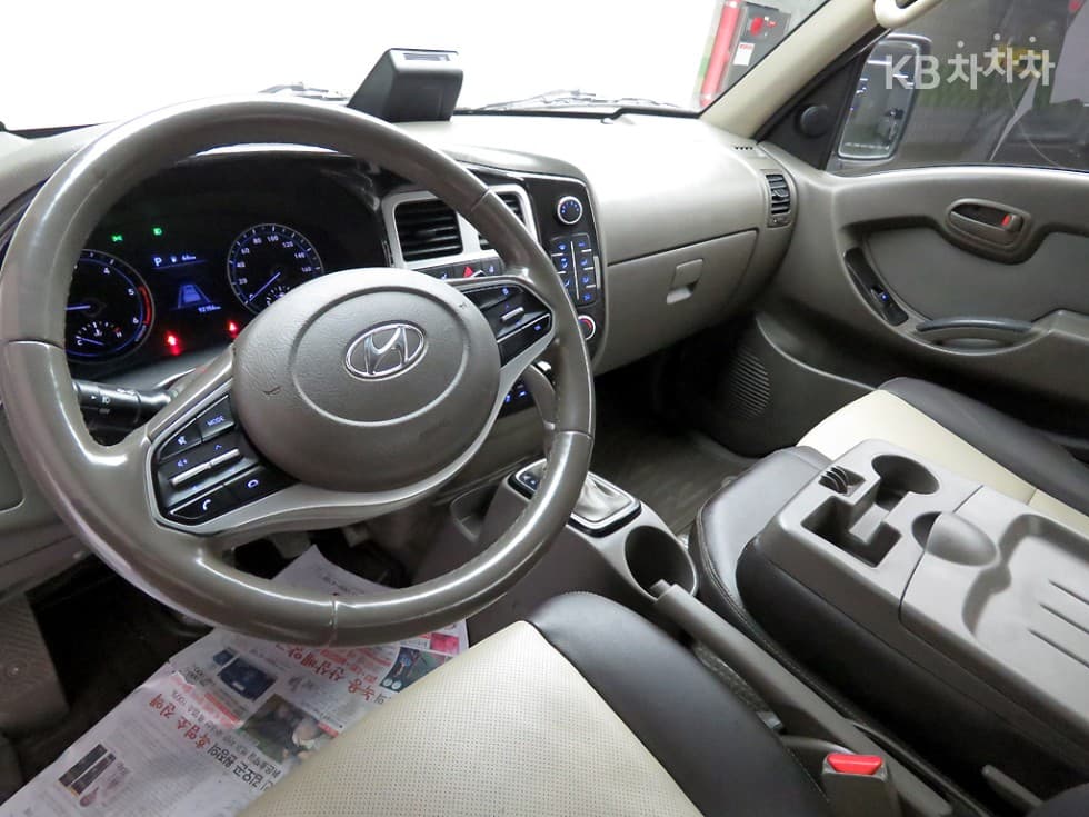 Hyundai Porter 2Extra Long Super Cab CRDi Smart - 6