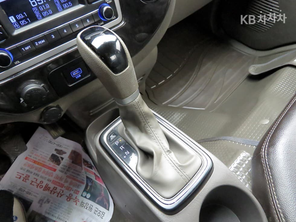 Hyundai Porter 2Extra Long Super Cab CRDi Smart - 10