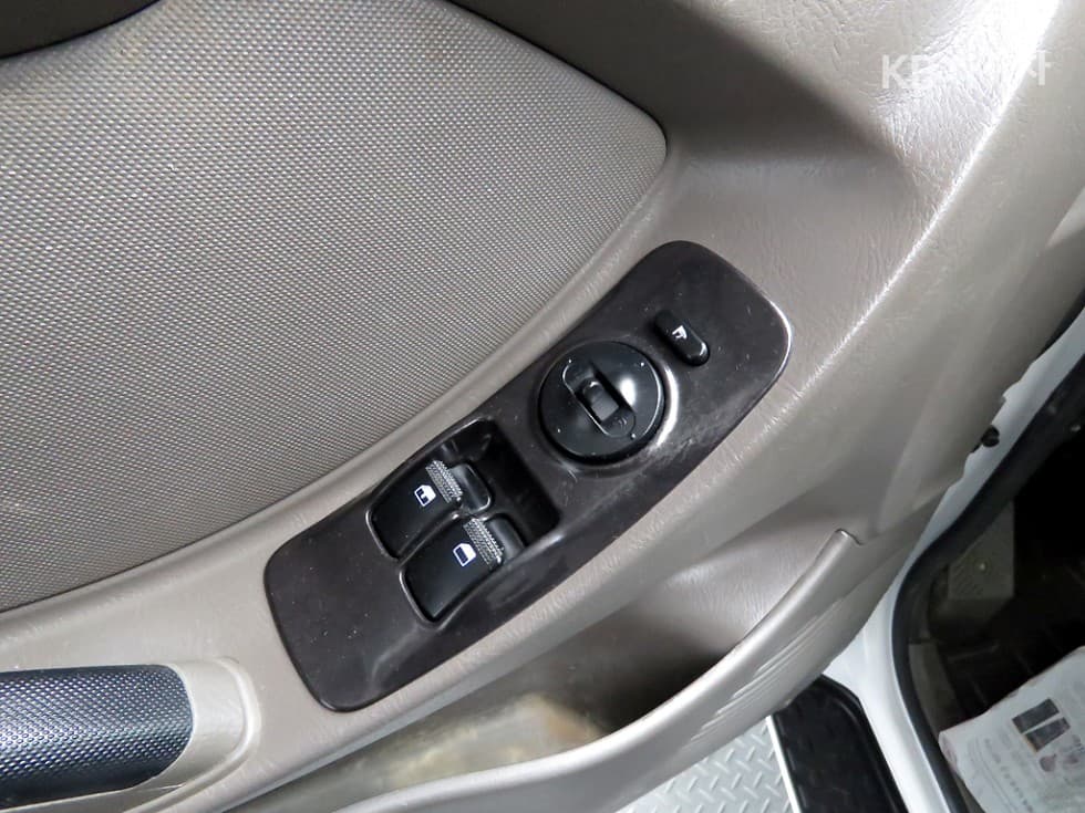 Hyundai Porter 2Extra Long Super Cab CRDi Smart - 16