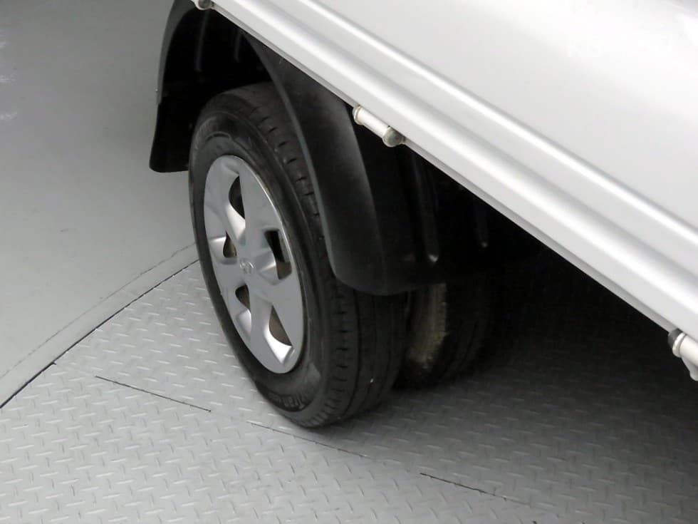 Hyundai Porter 2Extra Long Super Cab CRDi Smart - 19