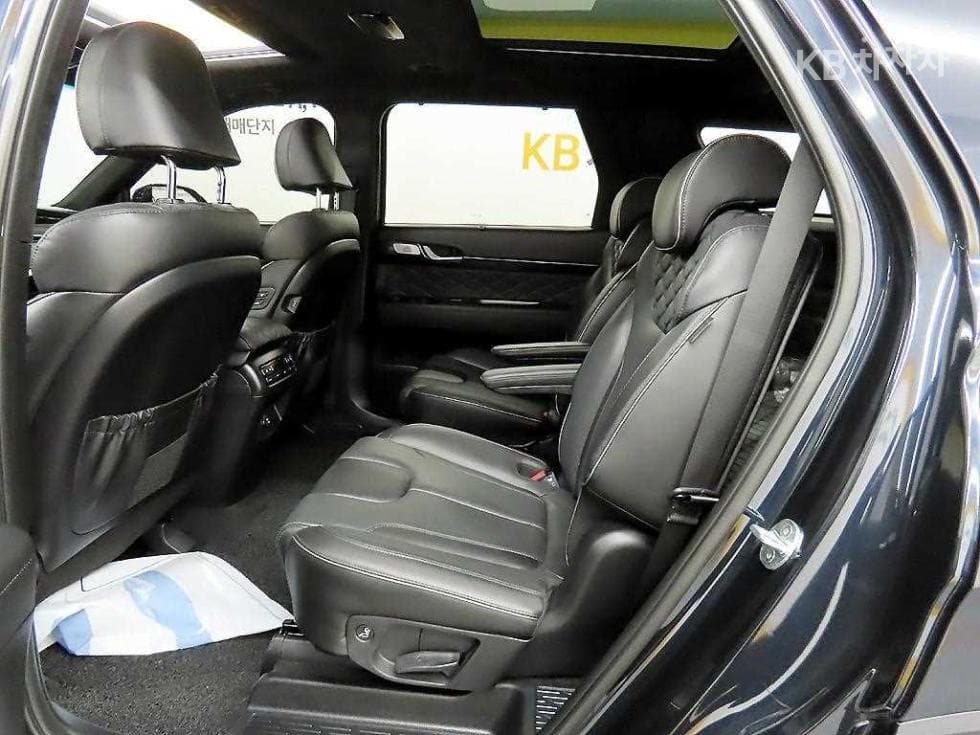 Hyundai Palisade2.2 Diesel 7-seater (Limousine) Calligraphy - 6